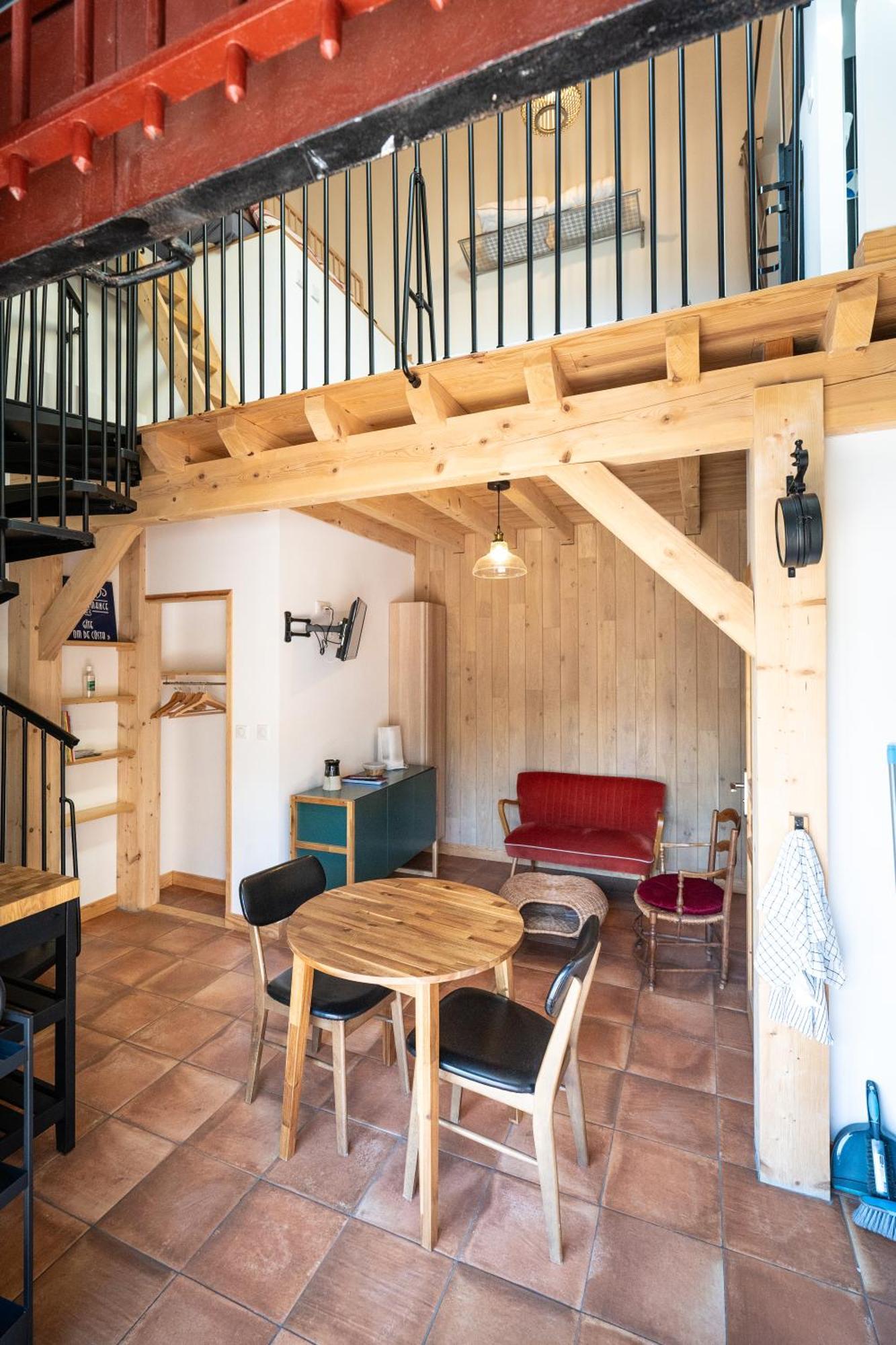 Transhumance & Cie, Auberge, Appartements & Spa Bedous Exterior foto